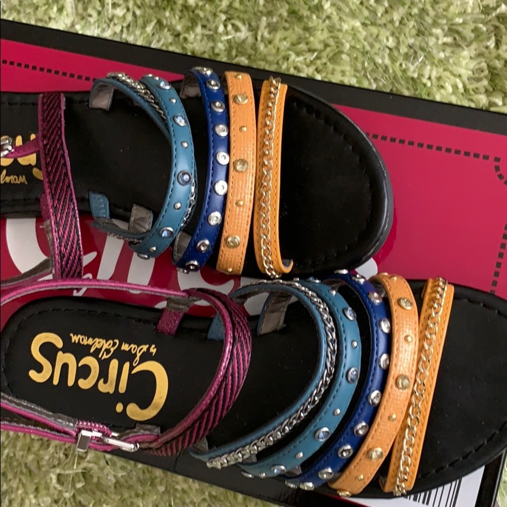 NWT Bejeweled Summer Sandals